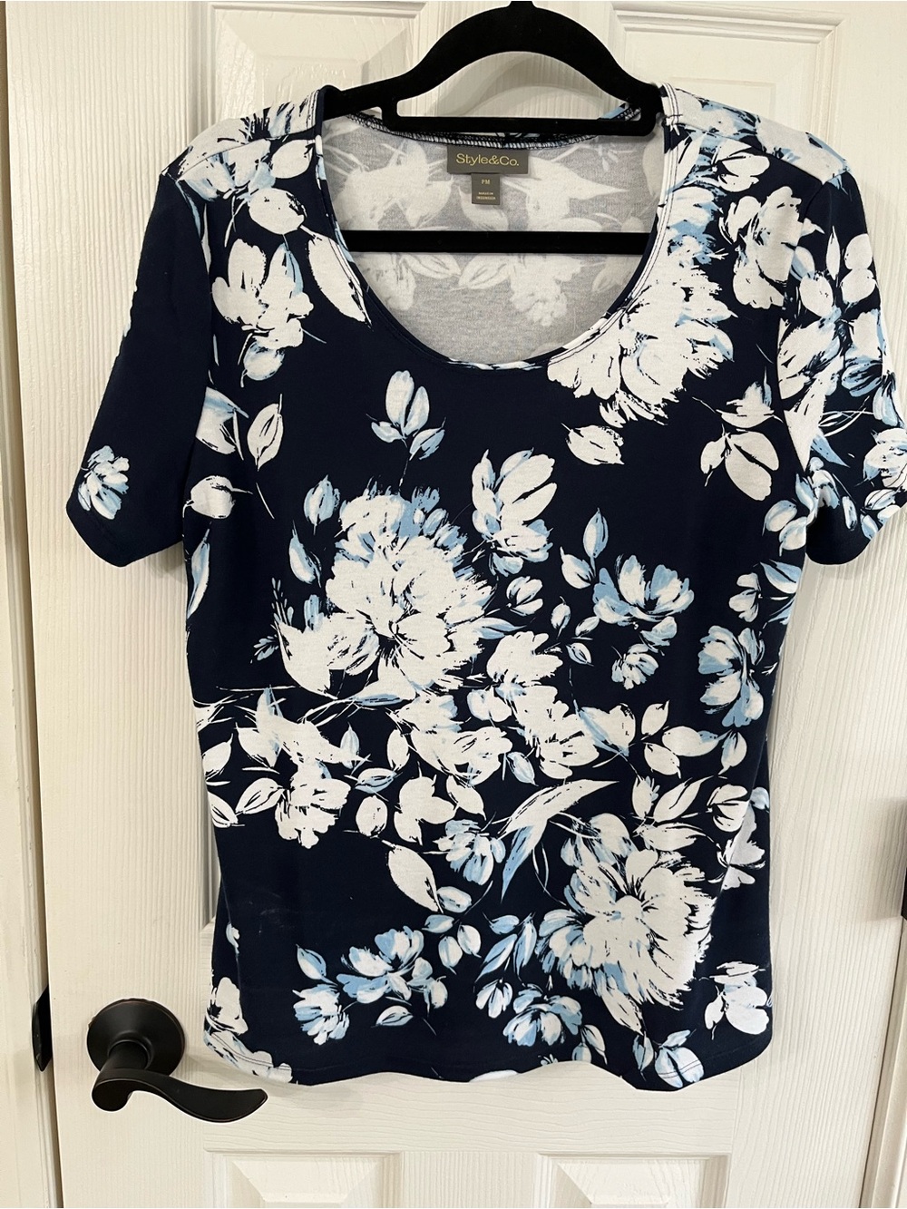 Style & Co. Navy Floral Short-Sleeve Scoop Neck Tee Sz PM